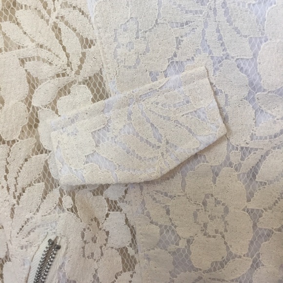 Biker Style Lace Jacket - Picture 4 of 5